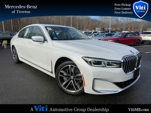 Used 2022 BMW 750i xDrive w/ Executive Package image 1