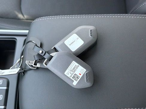 New 2026 Kia Sorento S FWD image 56