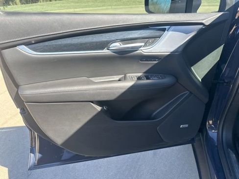Used 2024 Cadillac XT5 Premium Luxury w/ Technology Package image 13