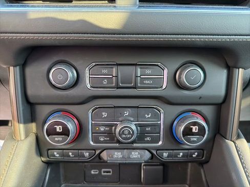 Used 2022 Chevrolet Tahoe High Country image 31