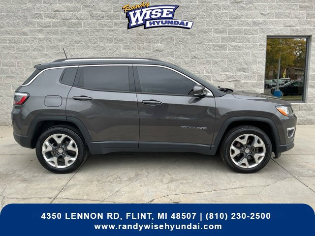 Used 2018 Jeep Compass Limited AWD/4WD image 7