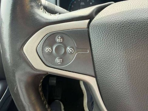 Used 2017 Chevrolet Colorado Z71 RWD image 13