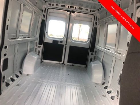 New 2026 RAM ProMaster 2500 w/ Premium Convenience Group image 18