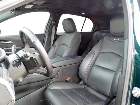 Used 2024 Cadillac XT4 Sport image 17