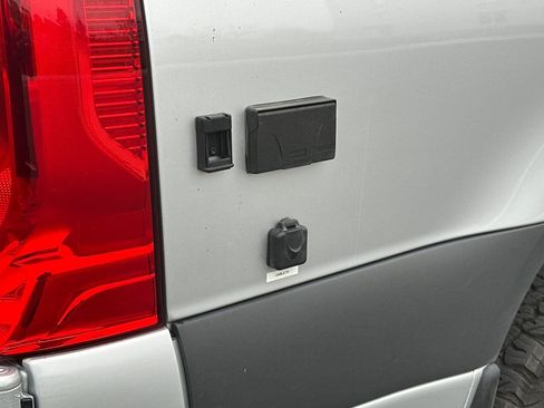 Used 2023 Mercedes-Benz Sprinter 2500 image 46