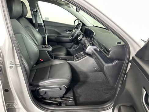 Certified 2024 Hyundai Kona Limited image 36