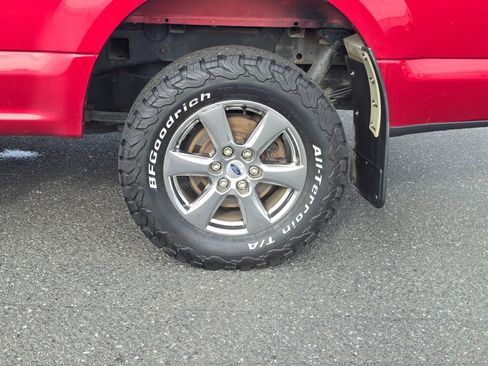 Used 2019 Ford F150 XLT w/ Equipment Group 301A Mid image 9