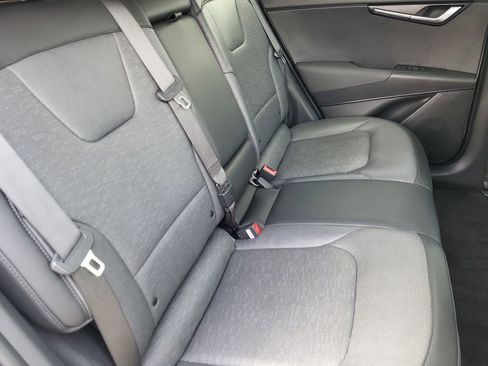 Certified 2023 Kia Niro Wave w/ Wave Preserve Package image 20