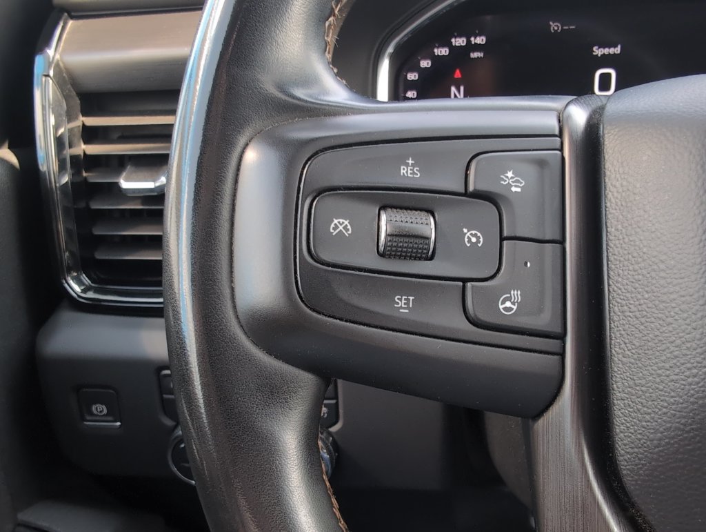 Used 2025 GMC Sierra 2500 AT4 w/ AT4 Premium Plus Package AWD/4WD image 26