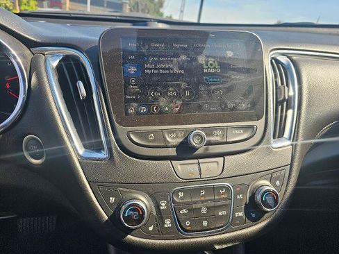 Used 2024 Chevrolet Malibu LT FWD image 50