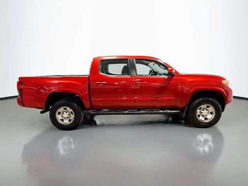 Used 2018 Toyota Tacoma SR w/ SR Convenience Package image 6