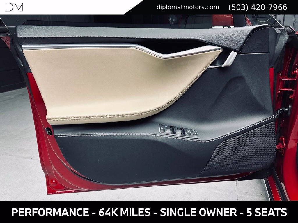 Used 2013 Tesla Model S Performance RWD image 24