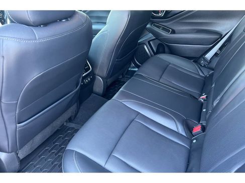 Used 2022 Subaru Outback Limited image 14