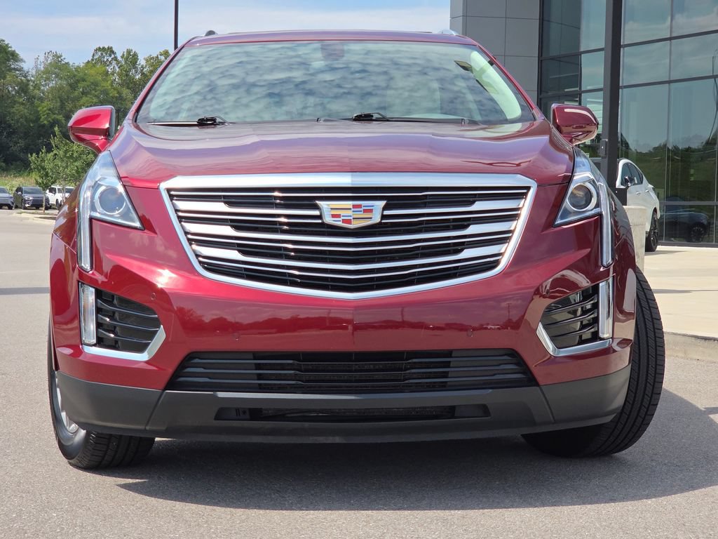 Used 2017 Cadillac XT5 Luxury FWD image 3