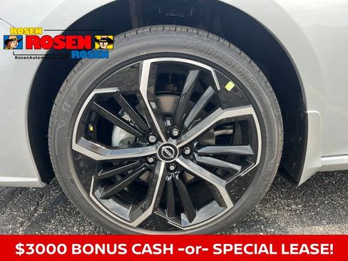 New 2025 Nissan Altima 2.5 SR w/ SR Premium Package image 9