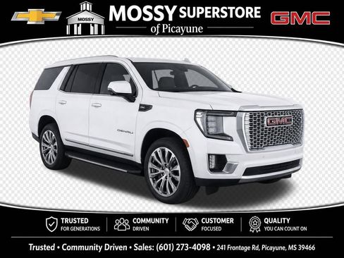 Used 2023 GMC Yukon Denali w/ Denali Reserve Package AWD/4WD image 2