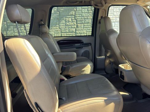 Used 2003 Ford Excursion Limited AWD/4WD image 40