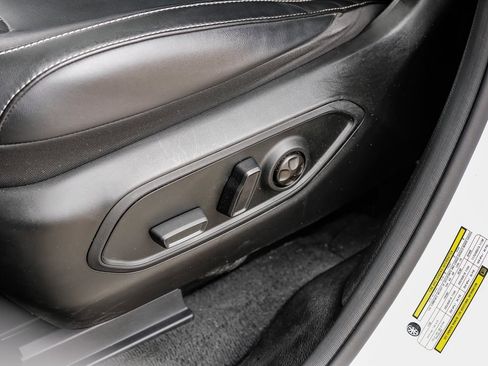 Used 2023 Jeep Grand Cherokee L Limited image 44