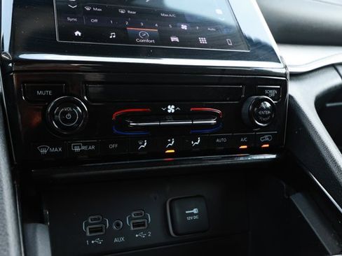 Certified 2023 Jeep Grand Cherokee L Laredo RWD image 19