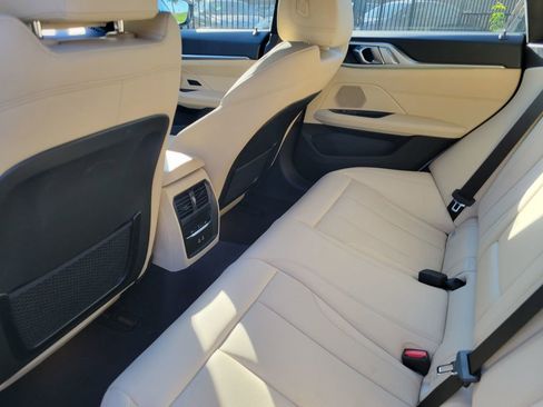 Used 2023 BMW i4 eDrive40 RWD image 5