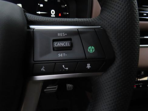 New 2025 Mitsubishi Outlander SEL image 12