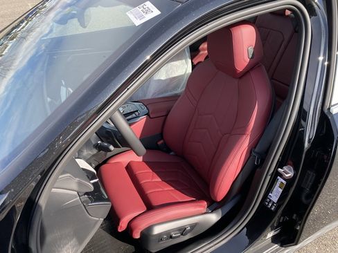 New 2026 BMW 530i xDrive w/ Convenience Package image 11