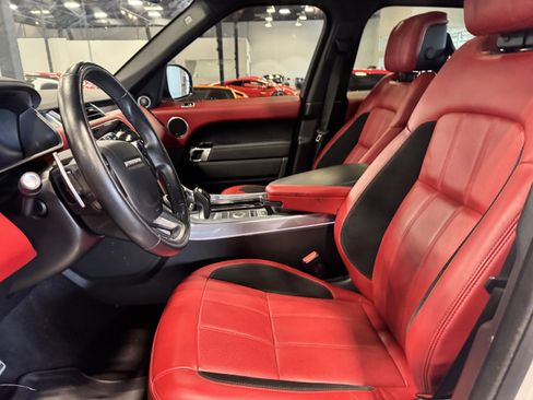 Used 2022 Land Rover Range Rover Sport HSE Dynamic image 9