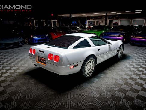 Used 1995 Chevrolet Corvette Coupe image 50