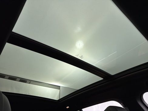 Used 2022 BMW X5 xDrive40i w/ Premium Package image 29