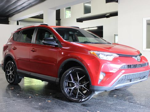 Used 2017 Toyota RAV4 SE w/ Power Extra Value Package FWD image 39