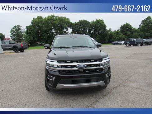 Used 2024 Ford Expedition Limited RWD image 26