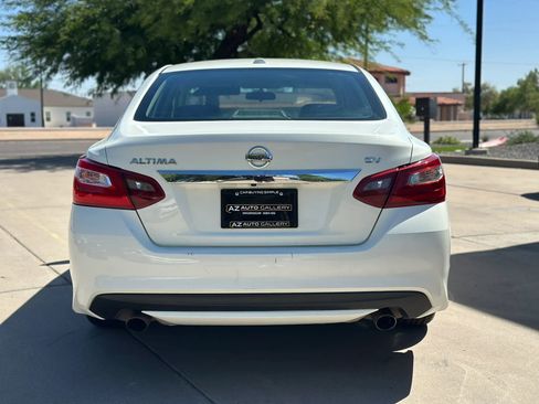 Used 2018 Nissan Altima 2.5 SV FWD image 5