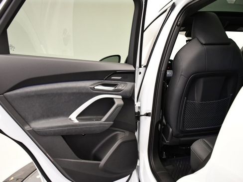 New 2025 Audi SQ5 Premium Plus image 37