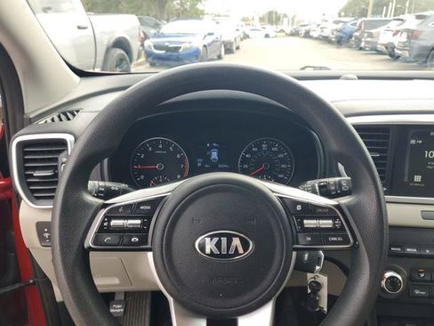 Used 2021 Kia Sportage LX image 18