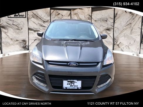 Used 2016 Ford Escape SE AWD/4WD image 2