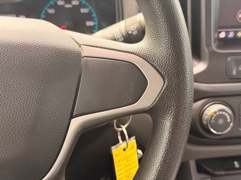 Used 2021 Chevrolet Colorado W/T w/ Custom Special Edition image 18