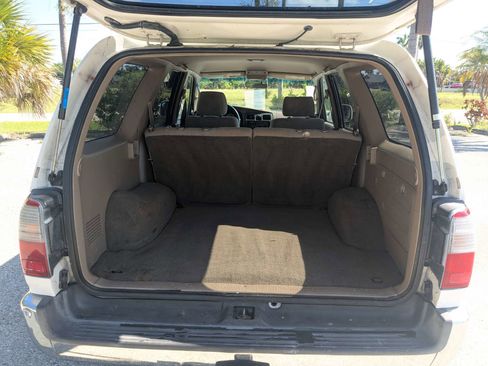 Used 1999 Toyota 4Runner SR5 RWD image 12