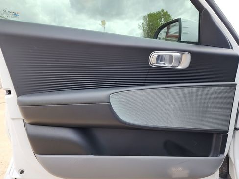 New 2023 Hyundai Ioniq 6 SE w/ Cargo Package RWD image 4