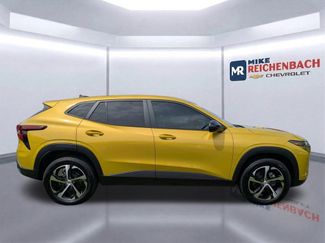 Used 2024 Chevrolet Trax RS FWD video 3