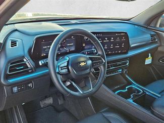 New 2026 Chevrolet Traverse LT w/ Sun and Wheel Package video 3