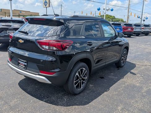 New 2026 Chevrolet TrailBlazer LT w/ Driver Confidence Package FWD image 7