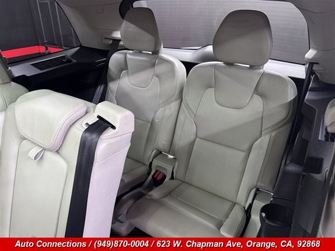 Used 2016 Volvo XC90 T6 Inscription w/ Vision Package AWD/4WD image 11