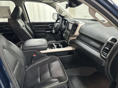 Used 2022 RAM 1500 Laramie AWD/4WD image 18