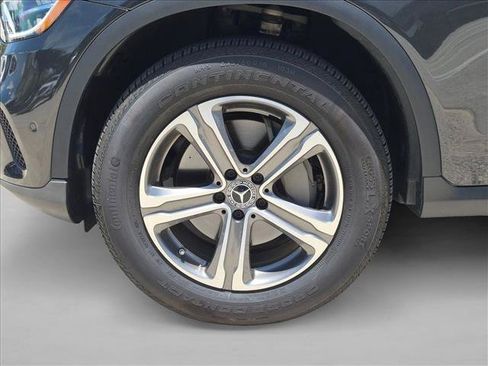 Certified 2021 Mercedes-Benz GLC 300 image 21