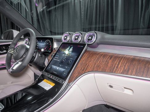 New 2026 Mercedes-Benz GLC 300 4MATIC image 15