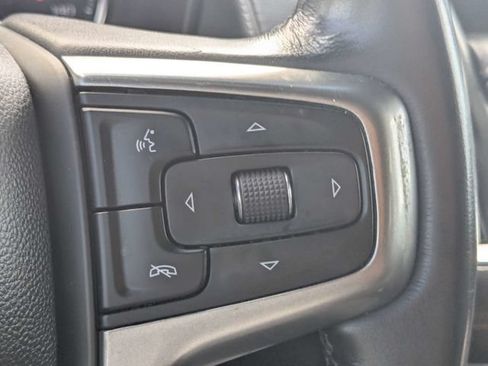 Used 2021 Chevrolet Suburban LT RWD image 27