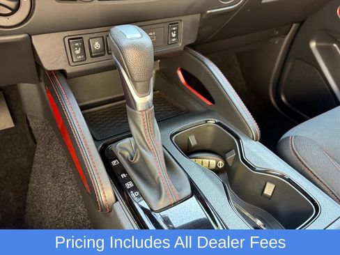 Used 2025 Nissan Frontier PRO-4X w/ Pro Convenience Package AWD/4WD image 25
