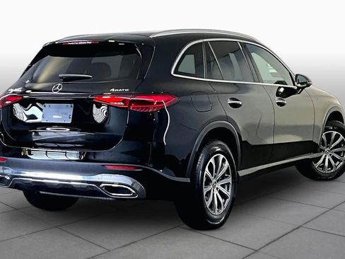 Used 2026 Mercedes-Benz GLC 300 4MATIC image 13