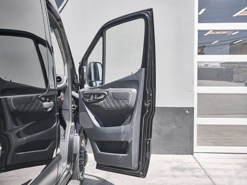 Used 2024 Mercedes-Benz Sprinter 3500 w/ Parking Package image 22