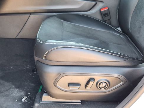 New 2026 Jeep Grand Cherokee Altitude image 16